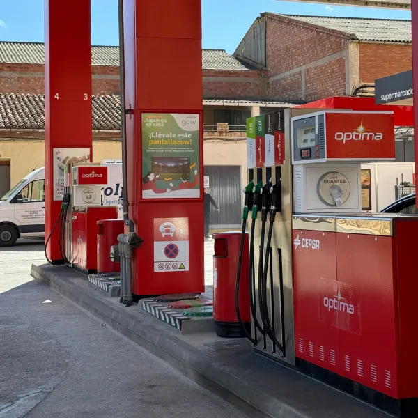 Estación de Servicio Gil - gasóleo a domicilio en Valderrobles