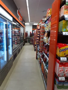 Estación de Servicio Gil - secciones alimentos tienda carrefour express en Matarraña